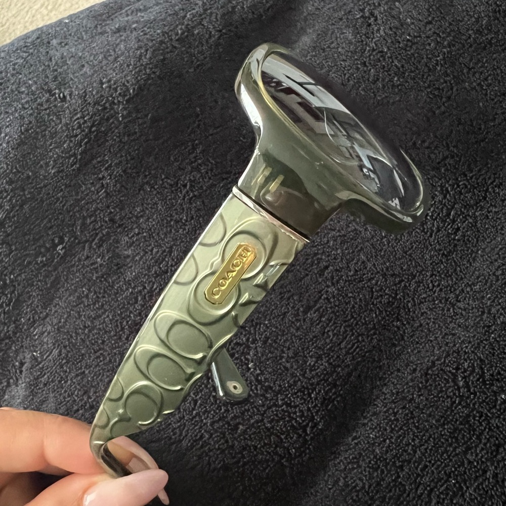 COACH authentic olive green sunglasses